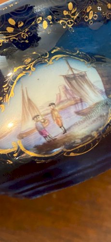 Encrier du XIXème, en porcelaine blanche.