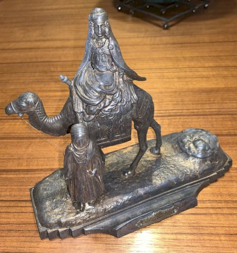 encrier en régule scène orientaliste expo coloniale 1931 signé A OUVET