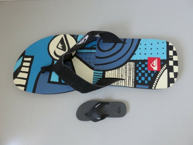 ENORME TONG QUICKSILVER PUBLICITAIRE - 1 METRE - DECO PLAGE SURF