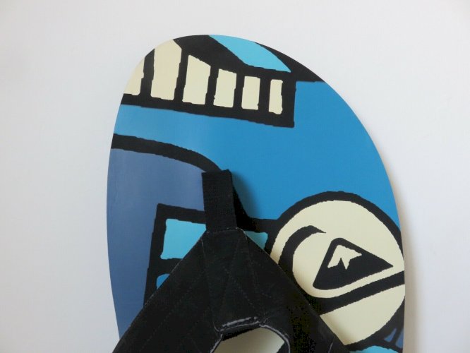 ENORME TONG QUICKSILVER PUBLICITAIRE - 1 METRE - DECO PLAGE SURF