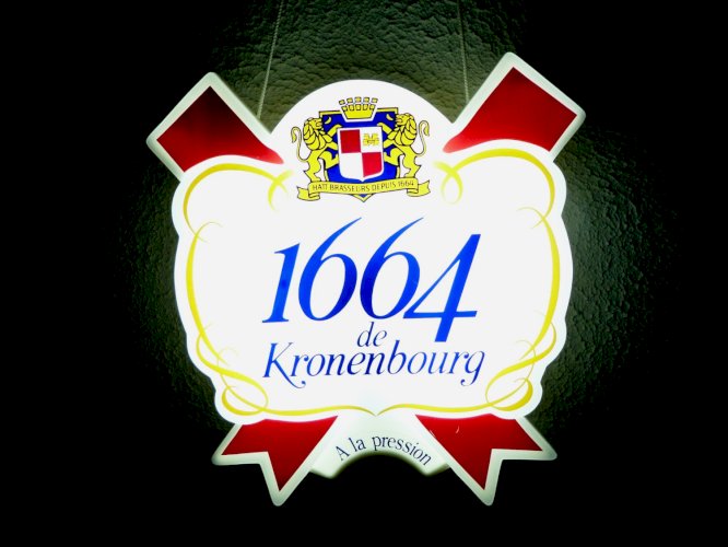 Enseigne Lumineuse Neon Publicitaire Kronenbourg,  1970s