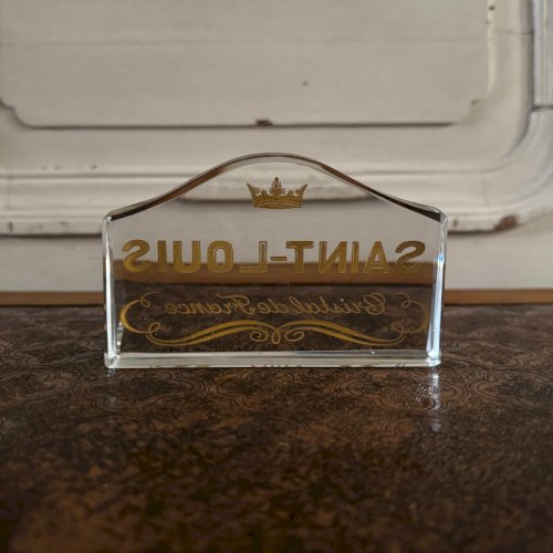 Enseigne magasin Saint-Louis Cristal de France rehauts dorés M3569
