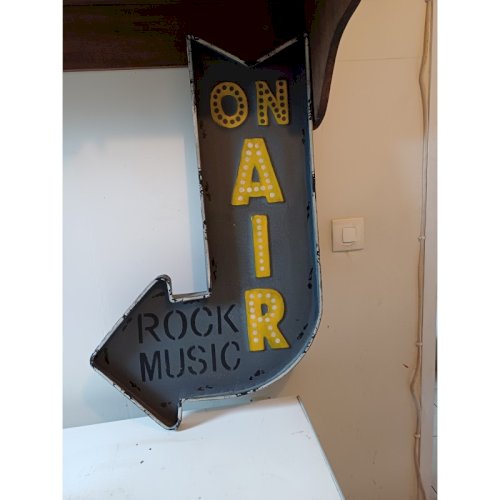 Enseigne Métal On Air Rock Music