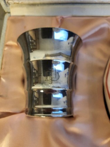 ENSEMBLE BEBE ASSIETTE BOUILLOTE TIMBALE FOURCHETTE PTE CUILLERE METAL ARGENTE