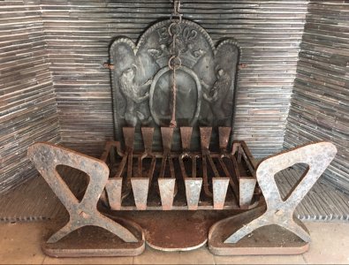 Fireplace set cast iron, log holder, ...