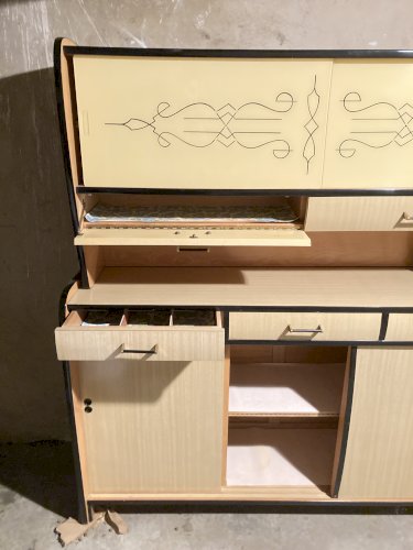 Ensemble cuisine formica (SEGUIN) Bahut + table avec chaise - couleur créme