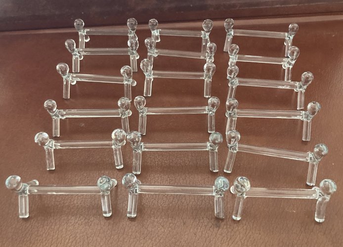 Ensemble de 18 porte couteaux en verre soufflé - Vintage 