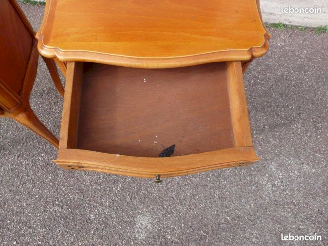 Ensemble de 2 Table de chevet Louis XV - Merisier