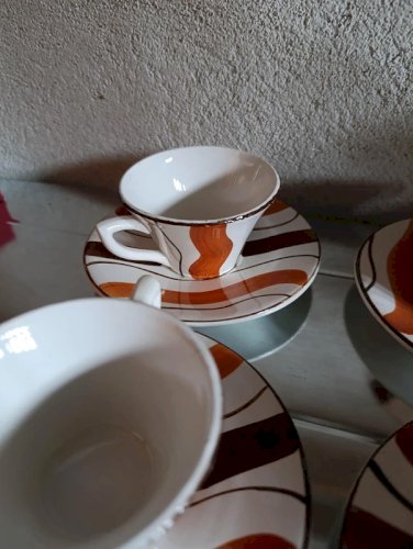 ensemble de 4 tasses et coupelles sarreguemines modele gazelle en bon etat