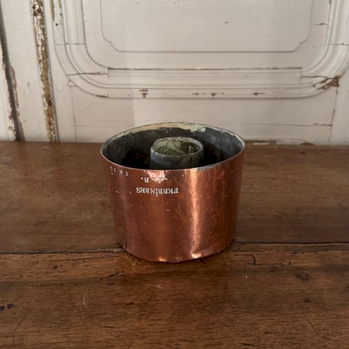 Ensemble de 5 moules à gâteaux en cuivre Ferrieres XIXe M3651