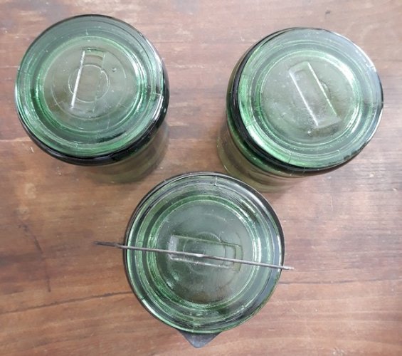 Ensemble de bocaux avec couvercles