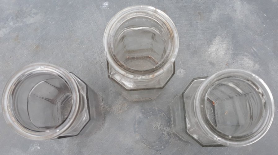 Ensemble de flacons en verre