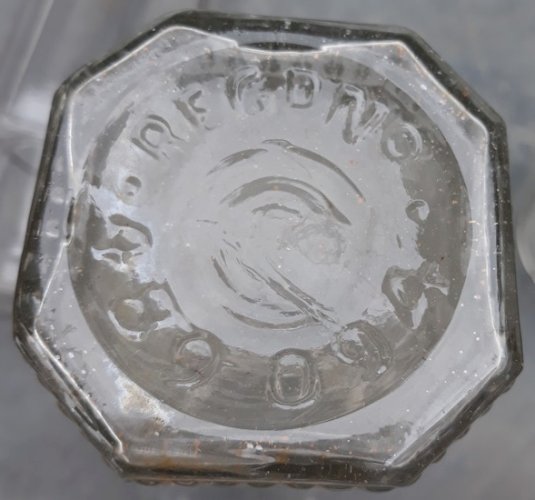 Ensemble de flacons en verre