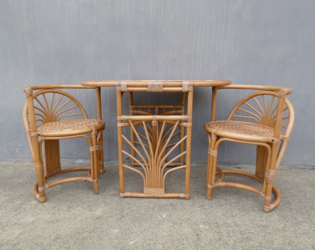 Ensemble en rotin table et fauteuils design modulable vintage