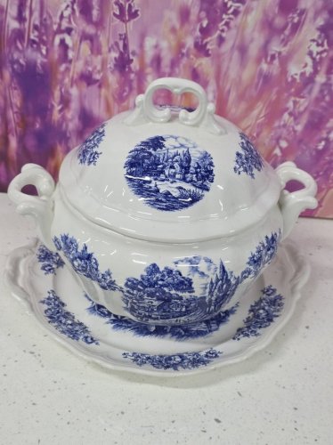 ensemble soupière décorative et plat orchies moulin des loups santiago