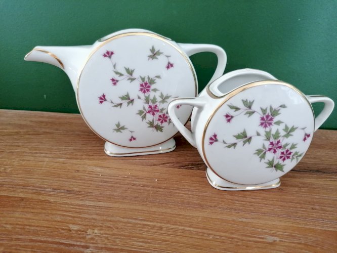 Ensemble théière et sucrier 