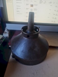 ENTONNOIR  Diameter 24 cm - hauteur 24 cm