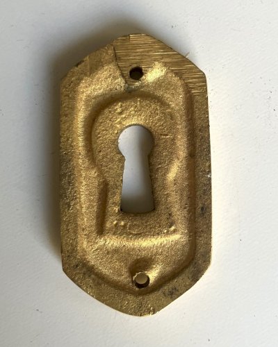 entree de serrure ancienne en bronze laiton massif 55x30 mm n° 2