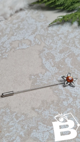 Epingle a cravate pour collection - broche fleur