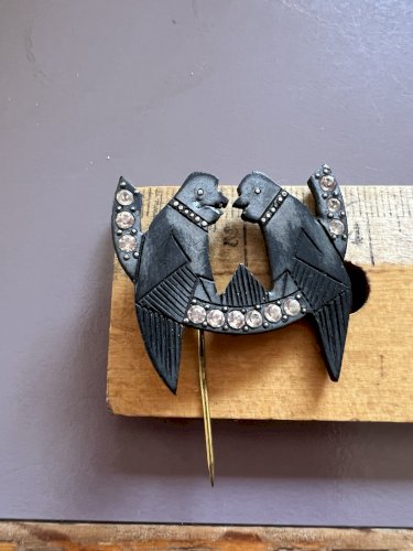 Épingle Art Déco Bakélite oiseaux stylisés strass broche géométrique Vers 1930