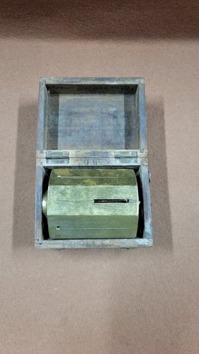 EQUERRE D'ARPENTEUR EN BOITE EN BOIS