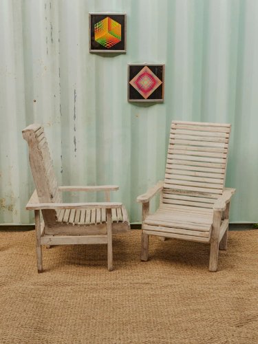 Ernest, la paire de fauteuils en bois N°634