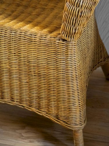 Ernest, la paire de fauteuils en rotin N°641