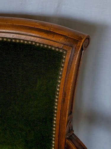 Ernest, la paire de fauteuils en velours N°649