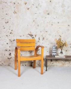 Ernest, the pair of armchairs No. 145