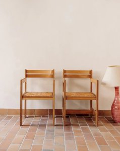 Ernest, the wooden armchair No. 123