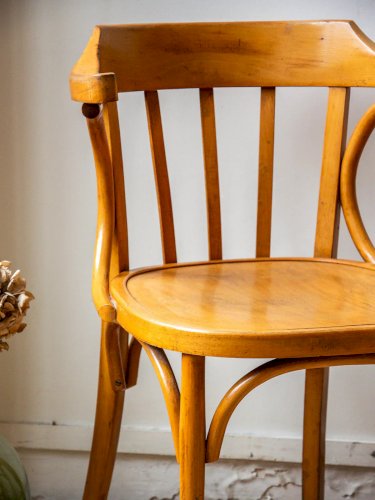 Ernest, le fauteuil en bois N°45