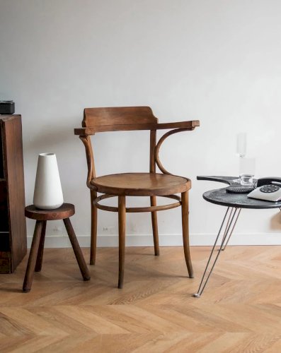 Ernest, le fauteuil en bois N°516