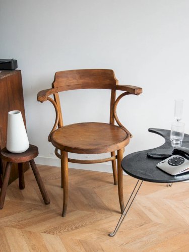 Ernest, le fauteuil en bois N°516