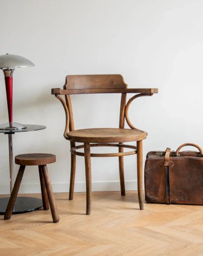 Ernest, le fauteuil en bois N°517