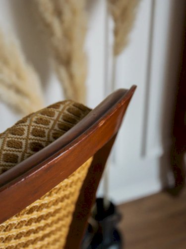 Ernest, le fauteuil en bois N°579