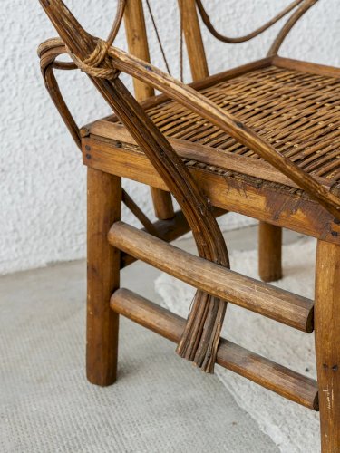 Ernest, le fauteuil en rotin N°171