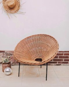 Ernest, the rattan armchair No. 174