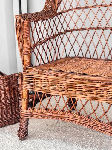 Ernest, le fauteuil en rotin N°180