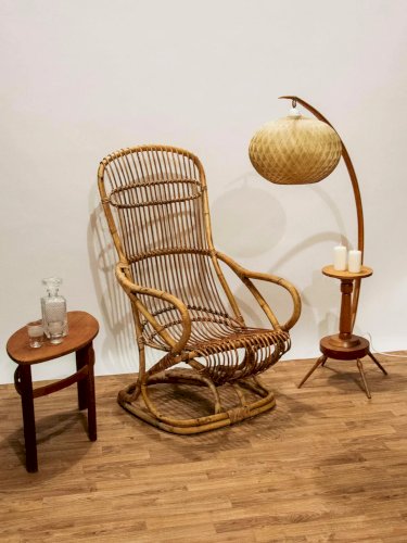 Ernest, le fauteuil en rotin N°195