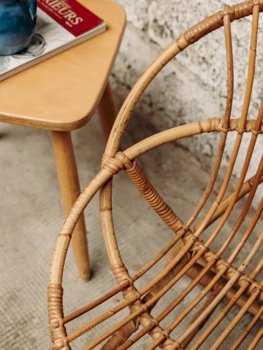 Ernest, le fauteuil en rotin N°196