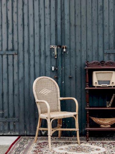 Ernest, le fauteuil en rotin N°198