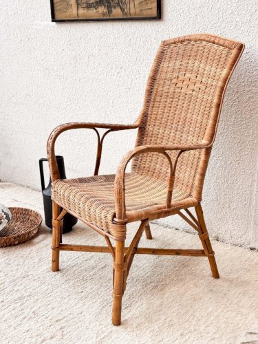Ernest, le fauteuil en rotin N°211