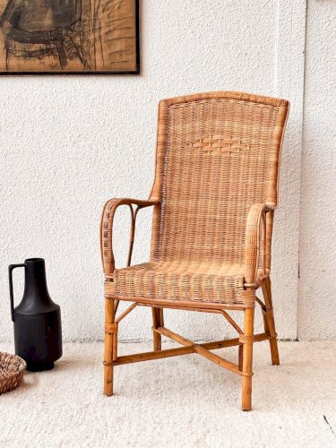 Ernest, le fauteuil en rotin N°211