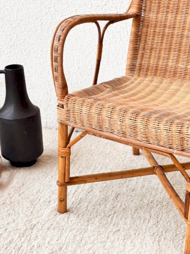 Ernest, le fauteuil en rotin N°211