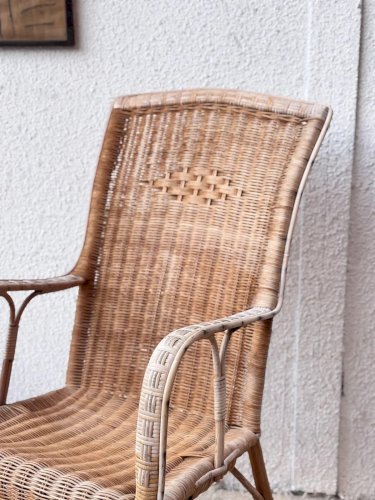 Ernest, le fauteuil en rotin N°507