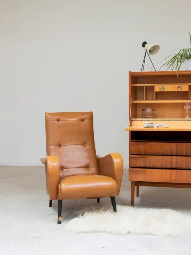 Ernest, le fauteuil en similicuir marron N°738