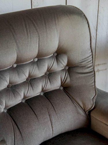 Ernest, le fauteuil en velours N°643