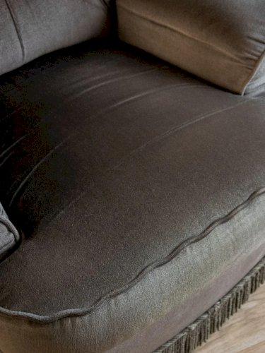 Ernest, le fauteuil en velours N°643