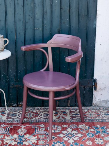 Ernest, le fauteuil violet en bois N°131