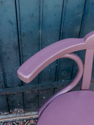 Ernest, le fauteuil violet en bois N°131